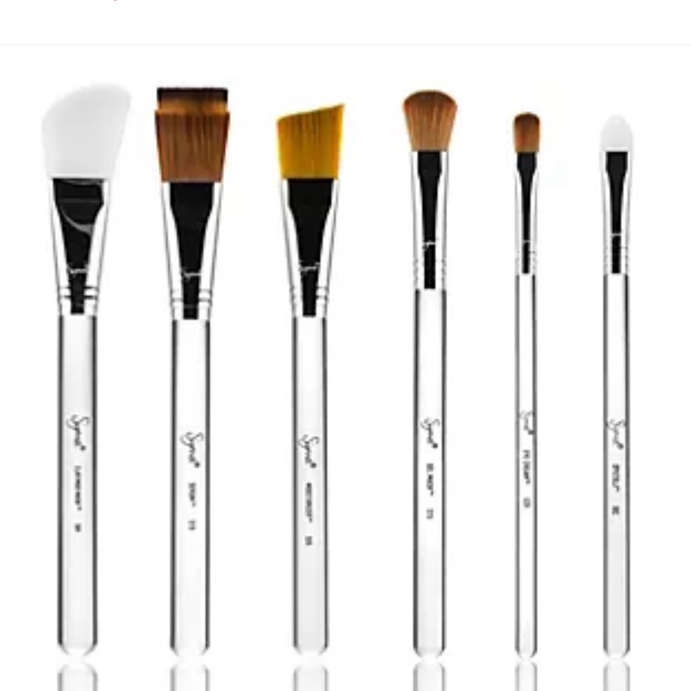 Sigma Beauty Silver Skin care Brush Set